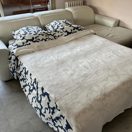 Chambre Privee Avec Terrasse Au Port De Nice Exterior foto
